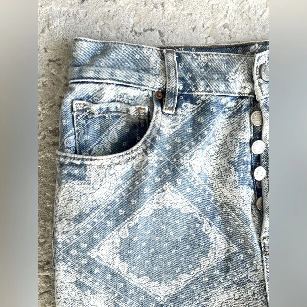 PACSUN High Rise Straight Leg Jeans Women's 28 Blue Bandana Print Button Fly